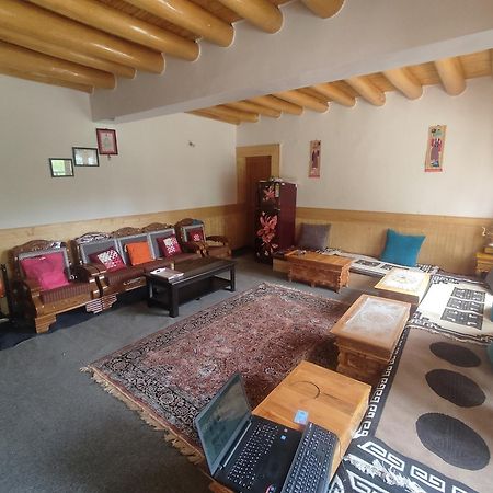 Streamlet Homestay Leh Buitenkant foto