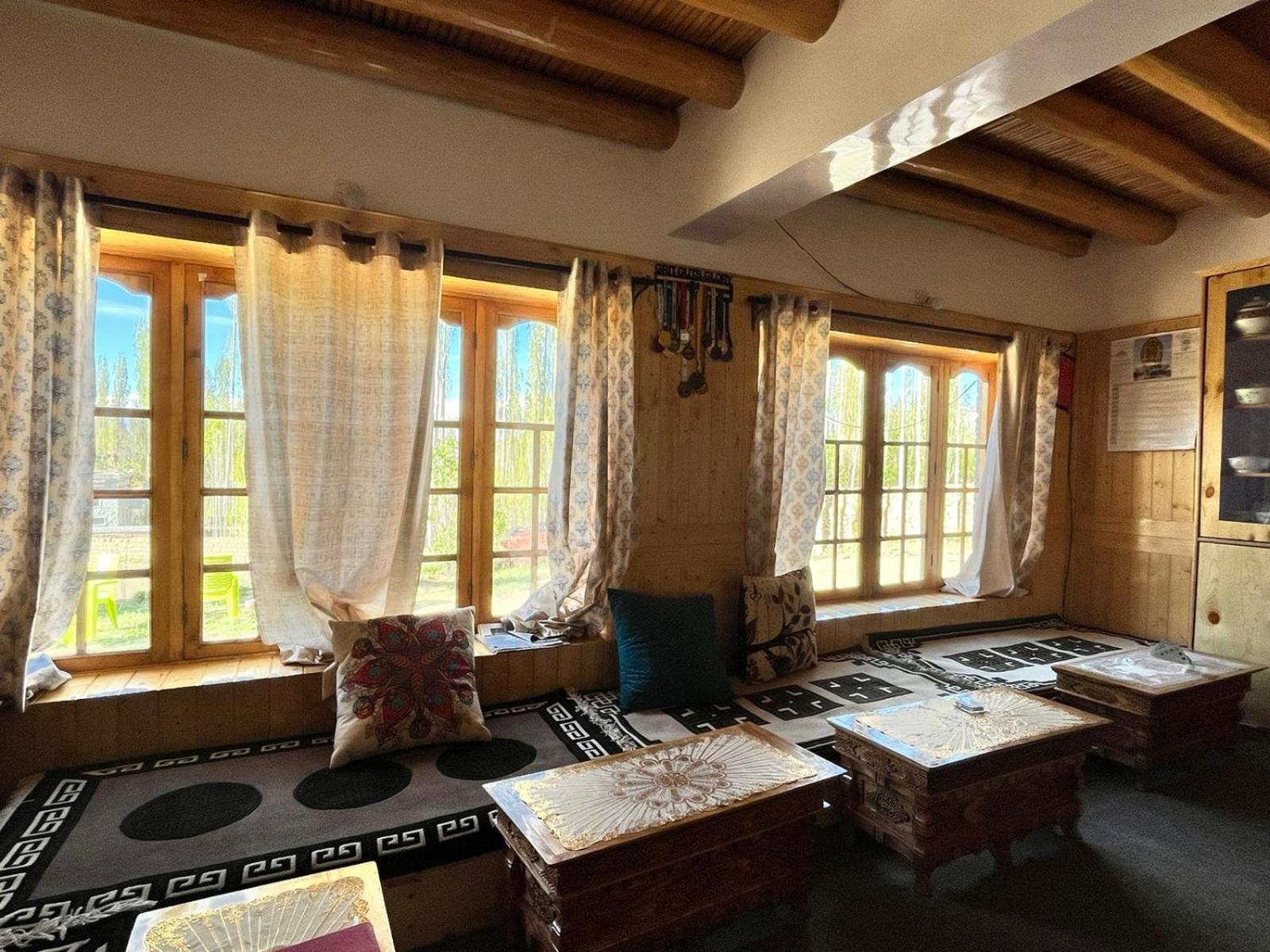 Streamlet Homestay Leh Buitenkant foto
